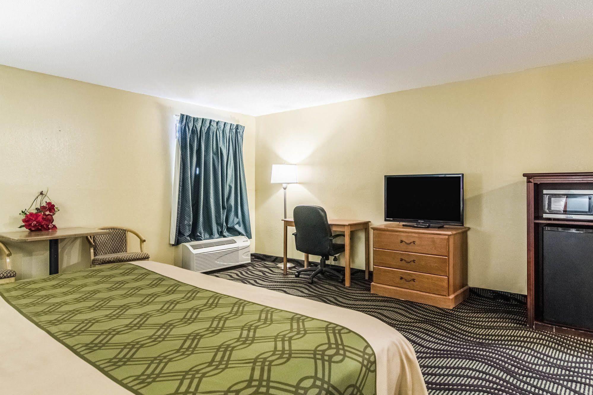 Econo Lodge Darien Exterior foto