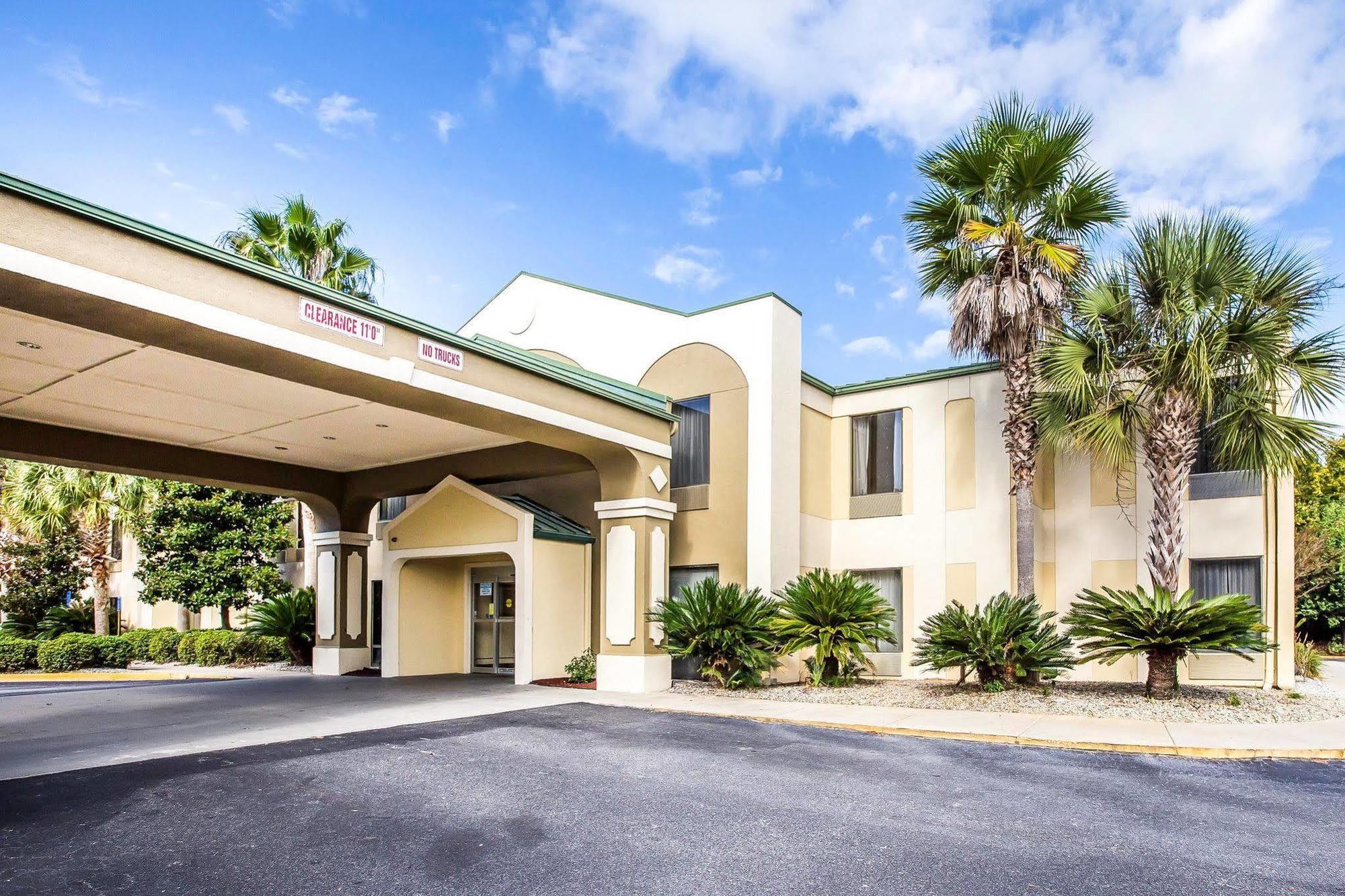 Econo Lodge Darien Exterior foto
