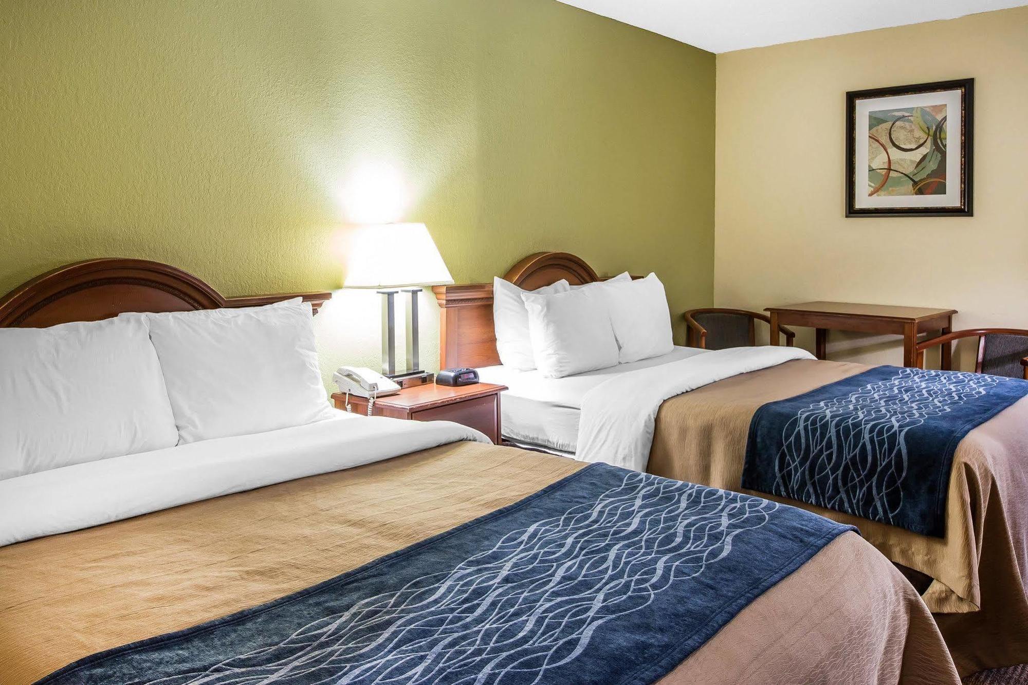 Econo Lodge Darien Exterior foto