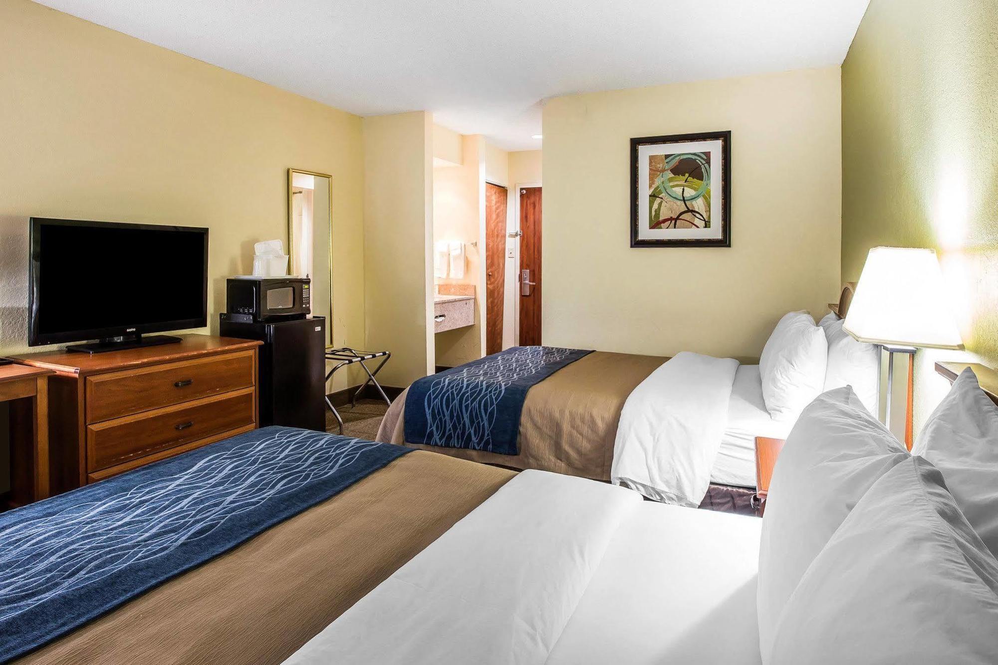 Econo Lodge Darien Exterior foto